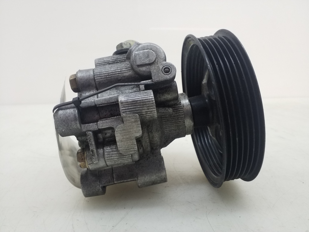 Used TOYOTA Celica Power steering pump 4431020830
