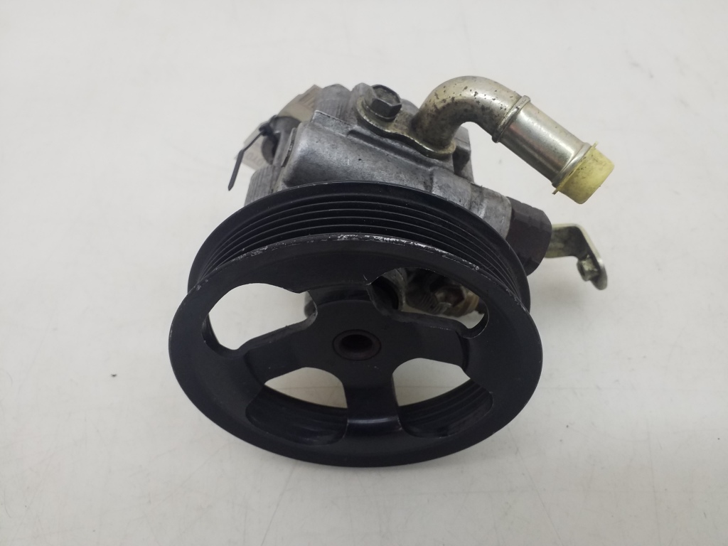 Used TOYOTA Celica Power steering pump 4431020830