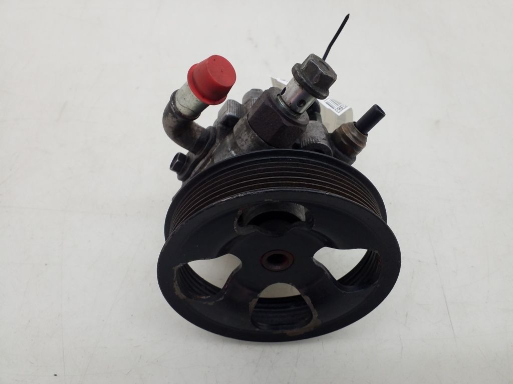 TOYOTA Corolla 9 generation E120/E130 (2000-2007) Pompe de direction assistée 20979836