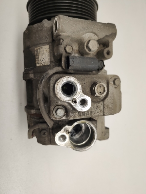Mercedes Benz E-Class W212 (2009–2015) Konditsioneeri kompressor A0022303211 - 3