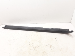  Exterior sill trim 