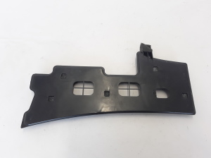 Other dashboard part - 689207956R 