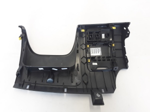 RENAULT Talisman II (2015–2026) Salona paneļa cita detaļa 689211907R - 3