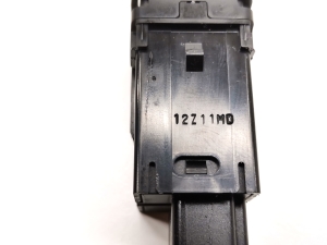 NISSAN Leaf I (2010–2017) Other switch 12Z11MD - 3