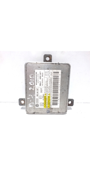 Boîtier de commande pour phares au xénon - 8KO 941 597