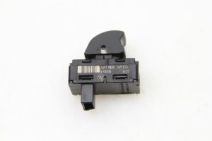 BMW 3 SERIES E90 (2004–2013) Rear side door window switch 6935534 - 2