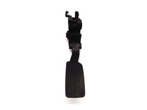   Accelerator pedal  - 180023RA0B 