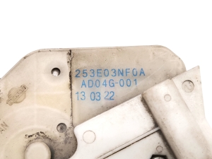 NISSAN Leaf I (2010–2017) Hood latch 253E03NF0A - 3