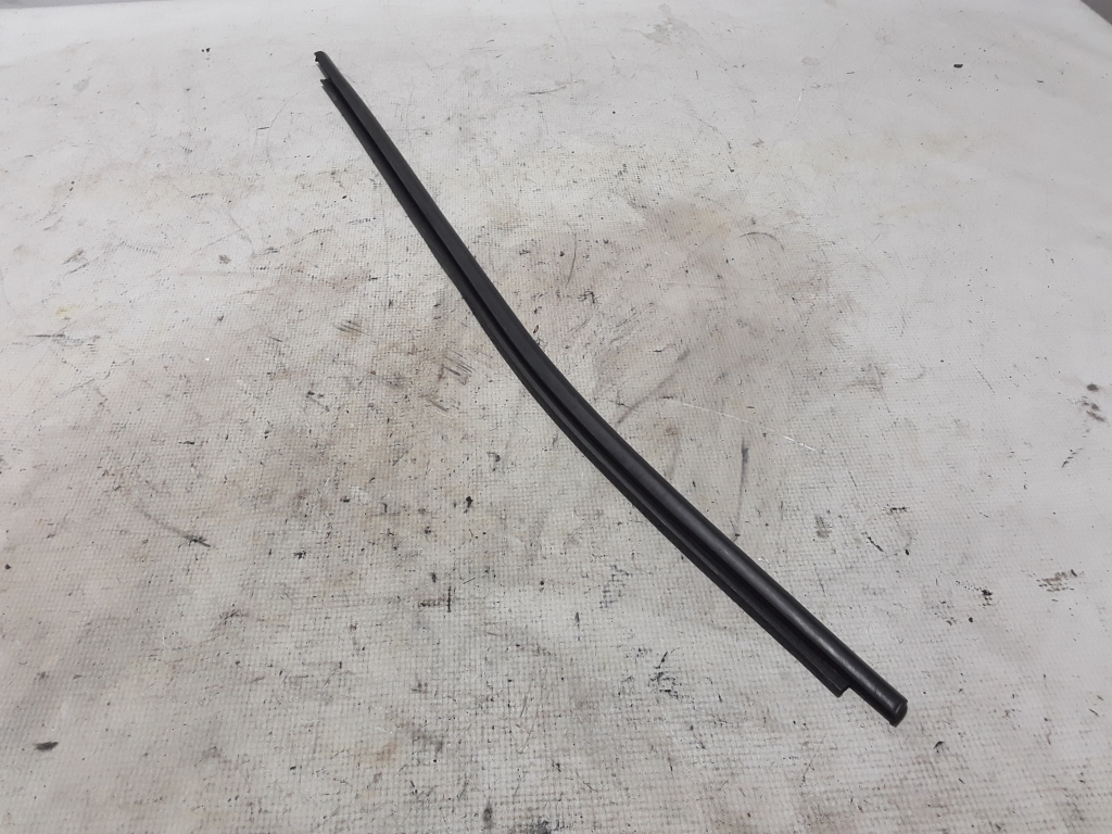 SEAT Ibiza 5 generation (2017-2023) Rear Left Door Window Molding ...