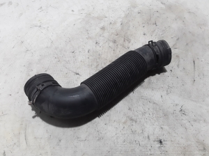   Air intake hose  - 2Q0129618A 