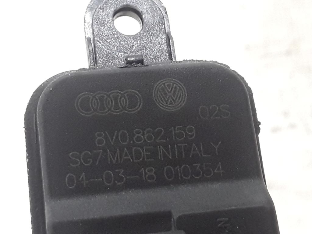 Used Seat Fuel filler cap lock 8V0862159