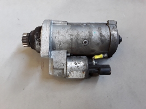 Volkswagen Touran II (2010–2015) Starter 02Z911024A - 2