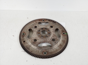  Clutch flywheel 