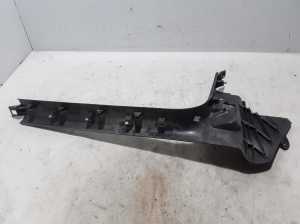 Volkswagen Caddy III (2004–2015) Sisemine läveliist 2K0863484 - 2