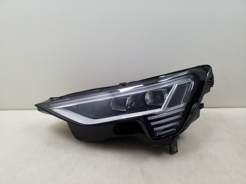AUDI e-tron 1 generation (2018-2024) Front Left Headlight 4KE941039 24970545