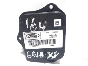 Xenon headlight control unit - 90067397