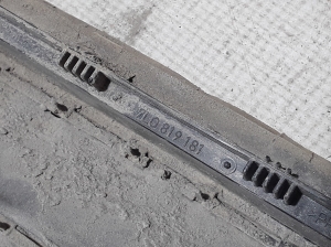 Volkswagen Caddy III (2004–2015) Rear fender vent grille 7L0819181 - 3