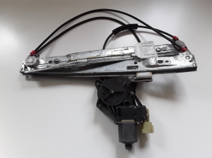 Ford Fiesta VI (2008–2017) Priekšējo durvju logu pacēlājs 8A61B2320001 - 2