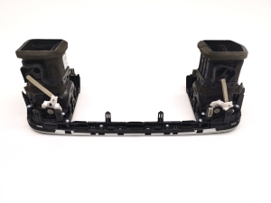 Kia Stonic I (2017–2026) Armatuurlaua ventilatsioonivõred 84740H8 - 2