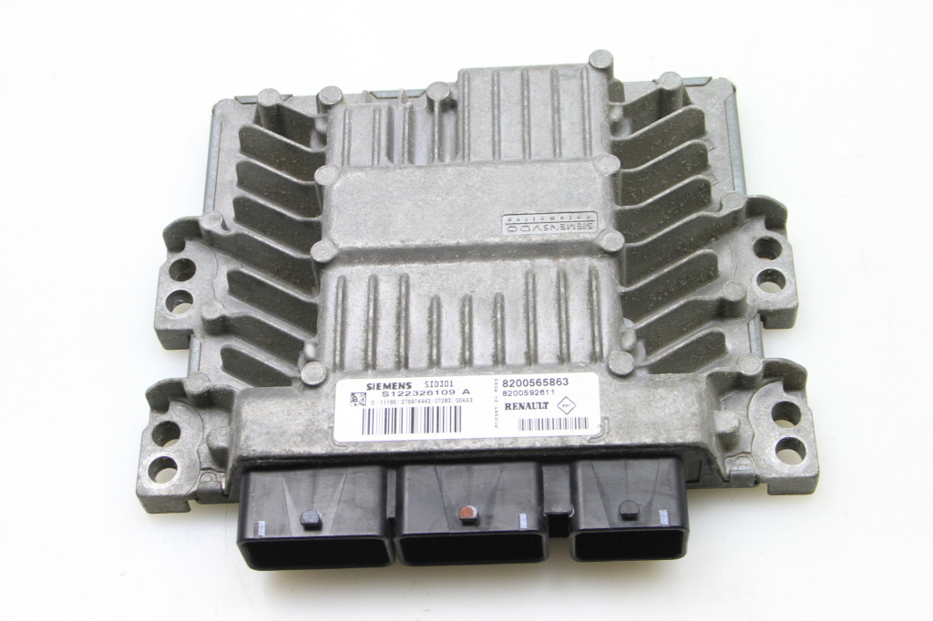 RENAULT Megane 2 generation (2002-2012) Motora vadības bloks 8200565863 24472291