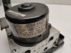 Mercedes Benz CLK-Class 209 (2002–2009) ABS plokk a0365454032 - 4