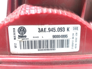 Volkswagen Passat B7 (2010–2014) Tagatuli tagaluugil 3AE945093K - 2