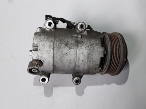  Air conditioner compressor 