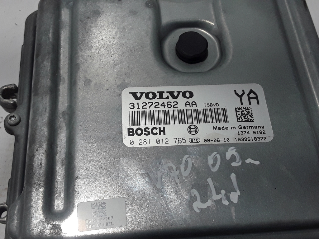 VOLVO V70 3 generation (2007-2020) Engine Control Unit ECU 31272462 21053581