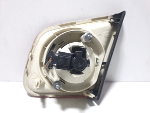 Volkswagen Jetta (2005–2011) Tail light on trunk lid - 2
