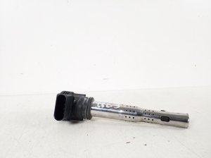 Volkswagen Multivan V (2003–2026) Ignition coil 07K905715F - 2