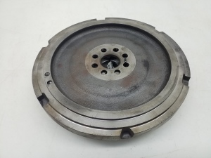  Clutch flywheel 