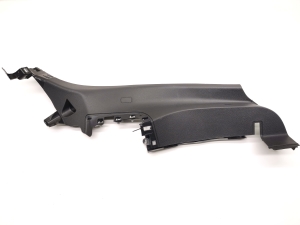 Interior trim of the rear strut - A2536905400