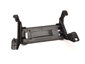 Mercedes Benz EQC N293 (2019–2026) Muu kinnitus A2935453200 - 3