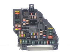 Fuse box in the trunk - 9210857