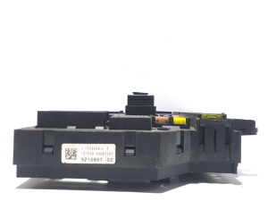 BMW 5 SERIES F07 (2009–2017) Fuse box in the trunk 9210857 - 2