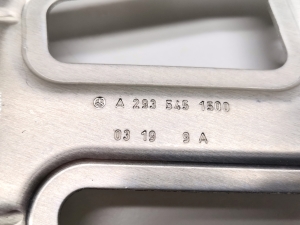 Mercedes Benz EQC N293 (2019–2026) Sonstiger Halter A2935451500 - 3