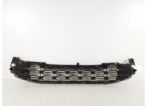 Citroen DS4 (2011–2018) Front bumper lower grille 9688186177 - 3