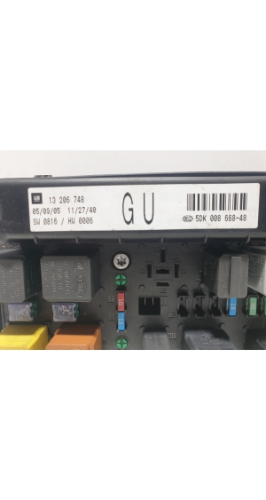 Opel Astra H (2004–2010) Kaitsmekarp salongis 5GK00866848 - 2