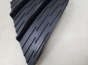Mercedes Benz EQE V295 (2022–2026) Front bumper lower grille A2958854201 - 3