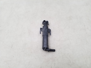 Headlight washer nozzle - 7357354