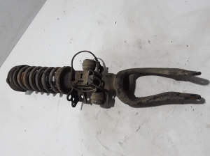 BMW 5 SERIES F11 (2010–2017) Front shock absorber 6852929 - 2