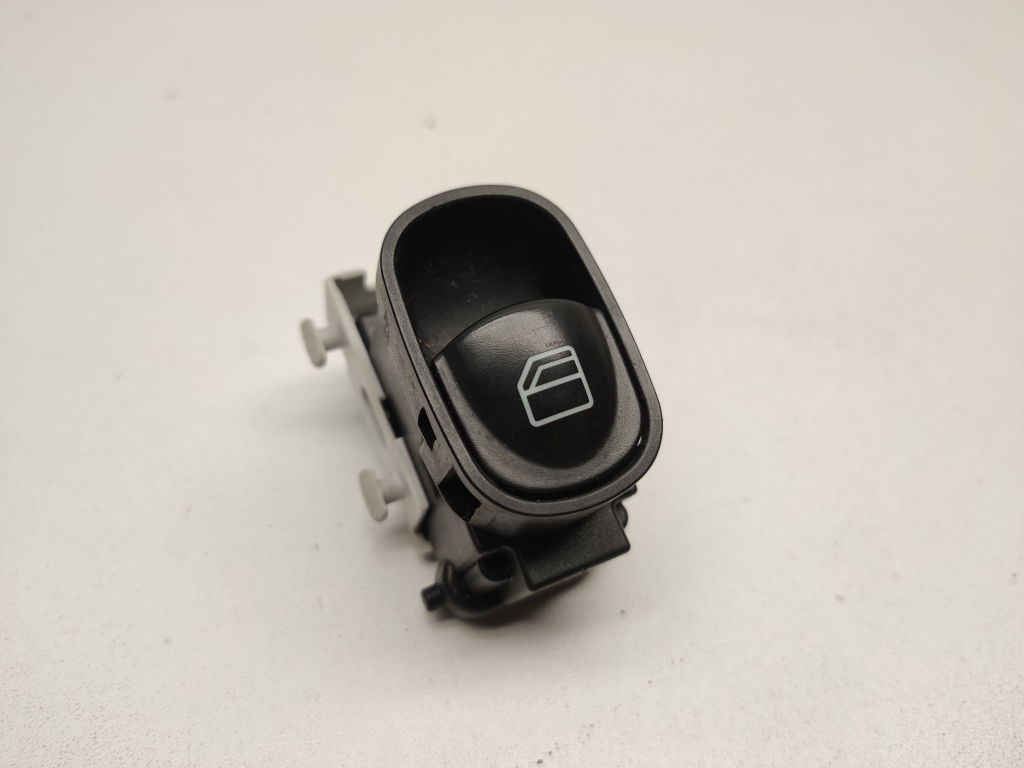 MERCEDES-BENZ CLK AMG GTR C297 (1997-1999) Front Right Door Window Switch A2098203510 21865158