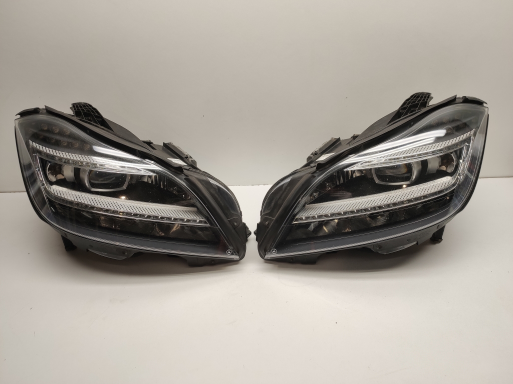 Used Mercedes Benz Cls-class Headlights A2188202459