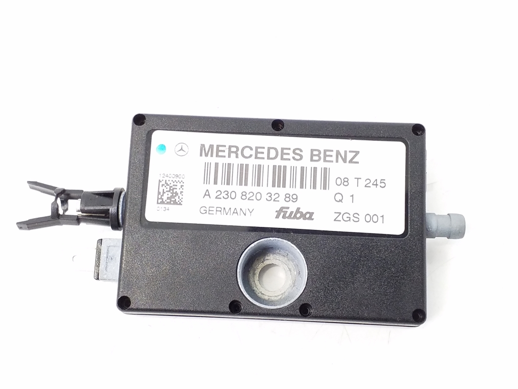 MERCEDES-BENZ SL-Class R230 (2001-2011) Bootlid Antenna Amplifier A2308203289 21997123