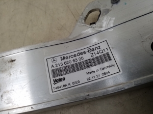 Mercedes Benz E-Class W213 (2017–2026) Weitere Details des Frontrahmens A2136206300 - 3