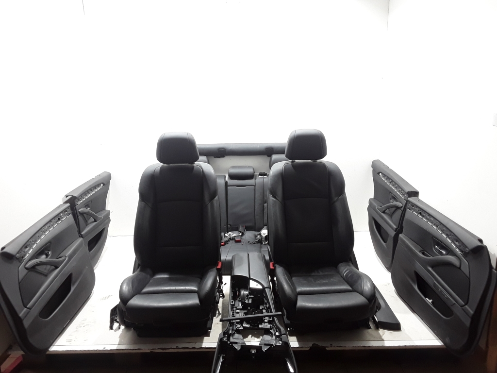 BMW 5 Series F10/F11 (2009-2017) Interior Seats W/ Door Cards Kit 21057192