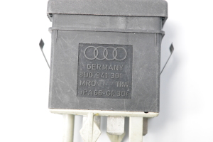 AUDI A4 B5 (1994–2001) Tulede kõrguse reguleerimise lüliti 8D0941301 - 4