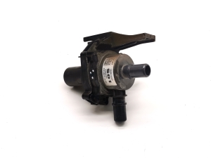 Auxiliary water pump - 25660GI500
