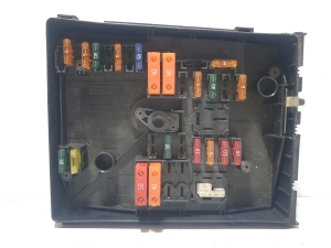 Sicherungskasten Innenraum - 1K0 937 125A    0-1718130-1