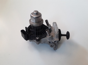   EGR valve 